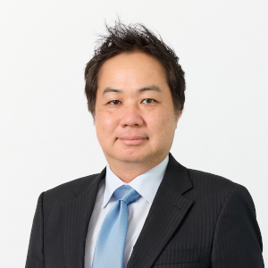 亀山　慎之介